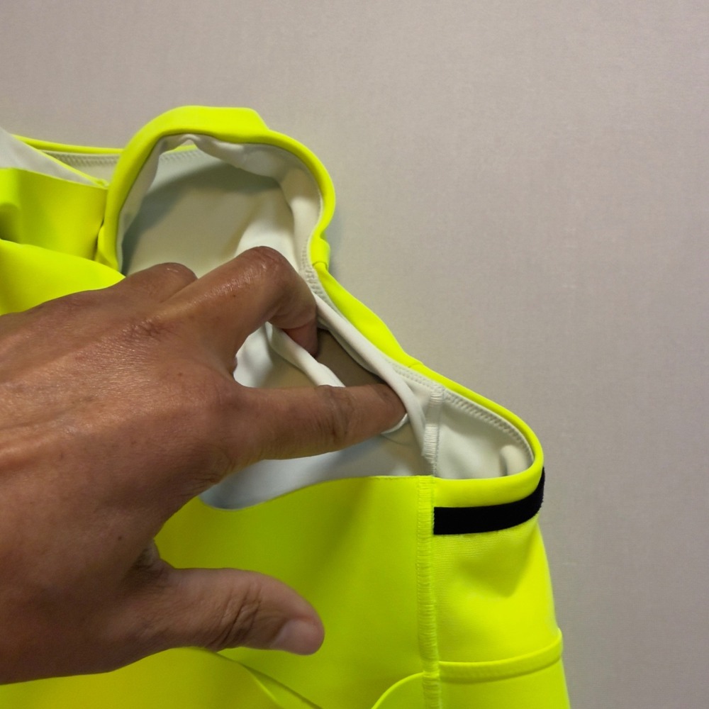 Brooks Neon Yellow High Neck Racerback Sports Bra 34A/B 350080 F21 Workout Gym - Picture 7 of 7
